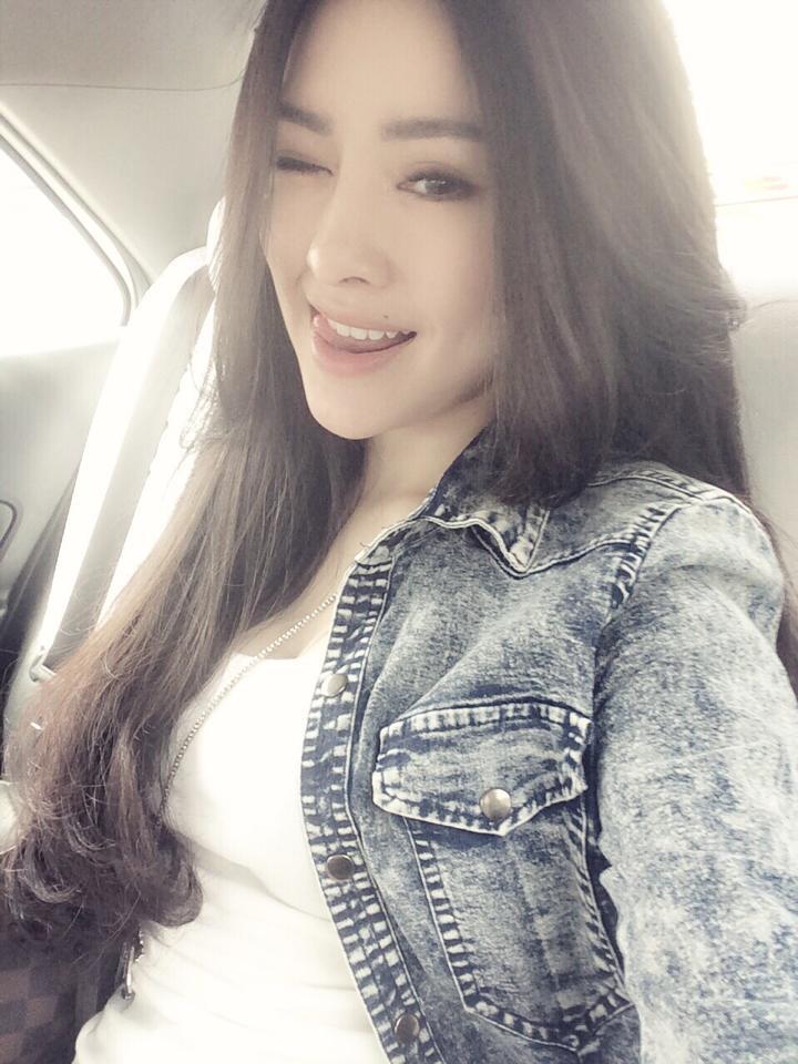 高校教师赤坂丽